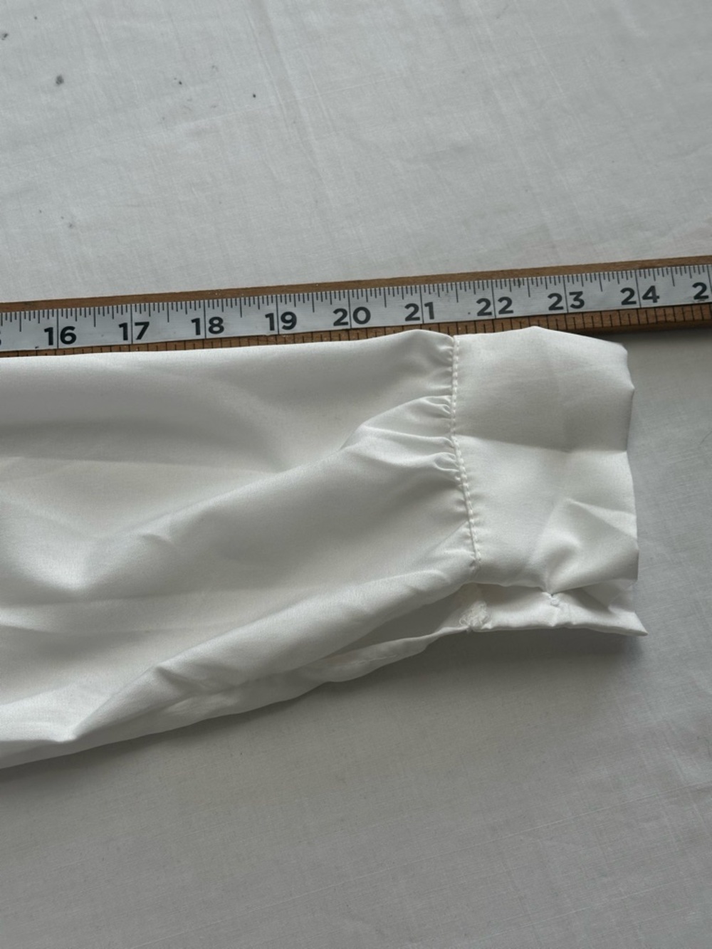 White Satin-Look Ruched Shirt Dress Minimalist Chic Side Tie Button Front Sz S - Picture 4 of 11